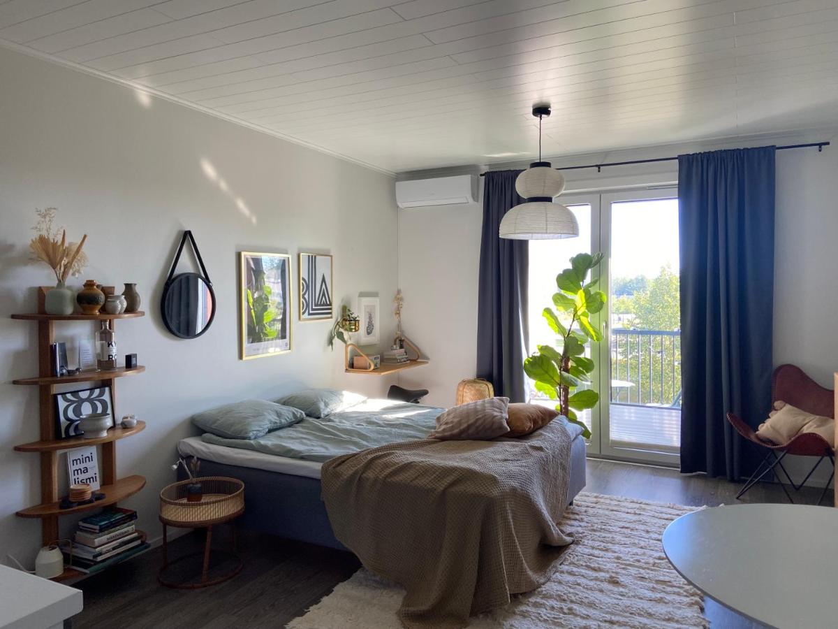 Viihtyisä yksiö, parkkipaikka, ilmastointi, wifi, Aino Areena 300m - Housity