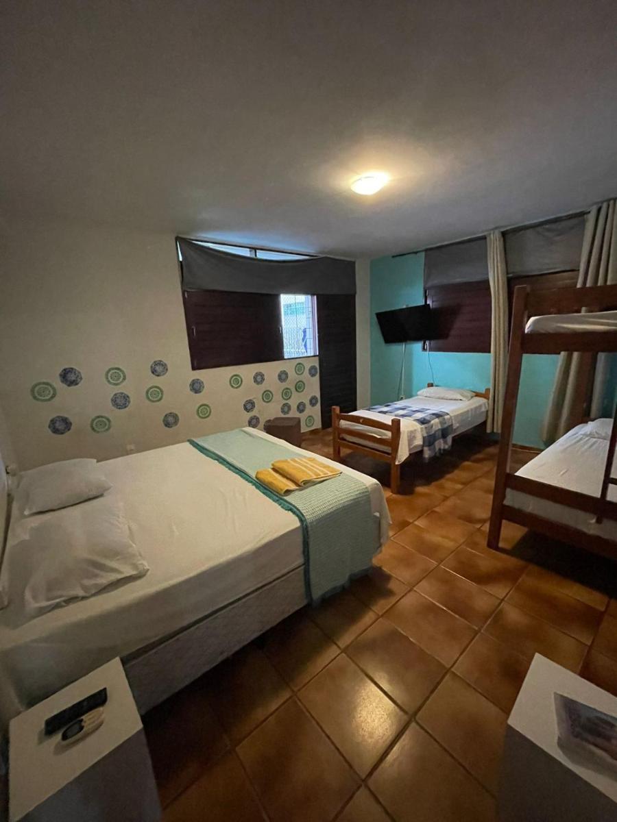 Regiane Beach Pousada Hostel - Housity