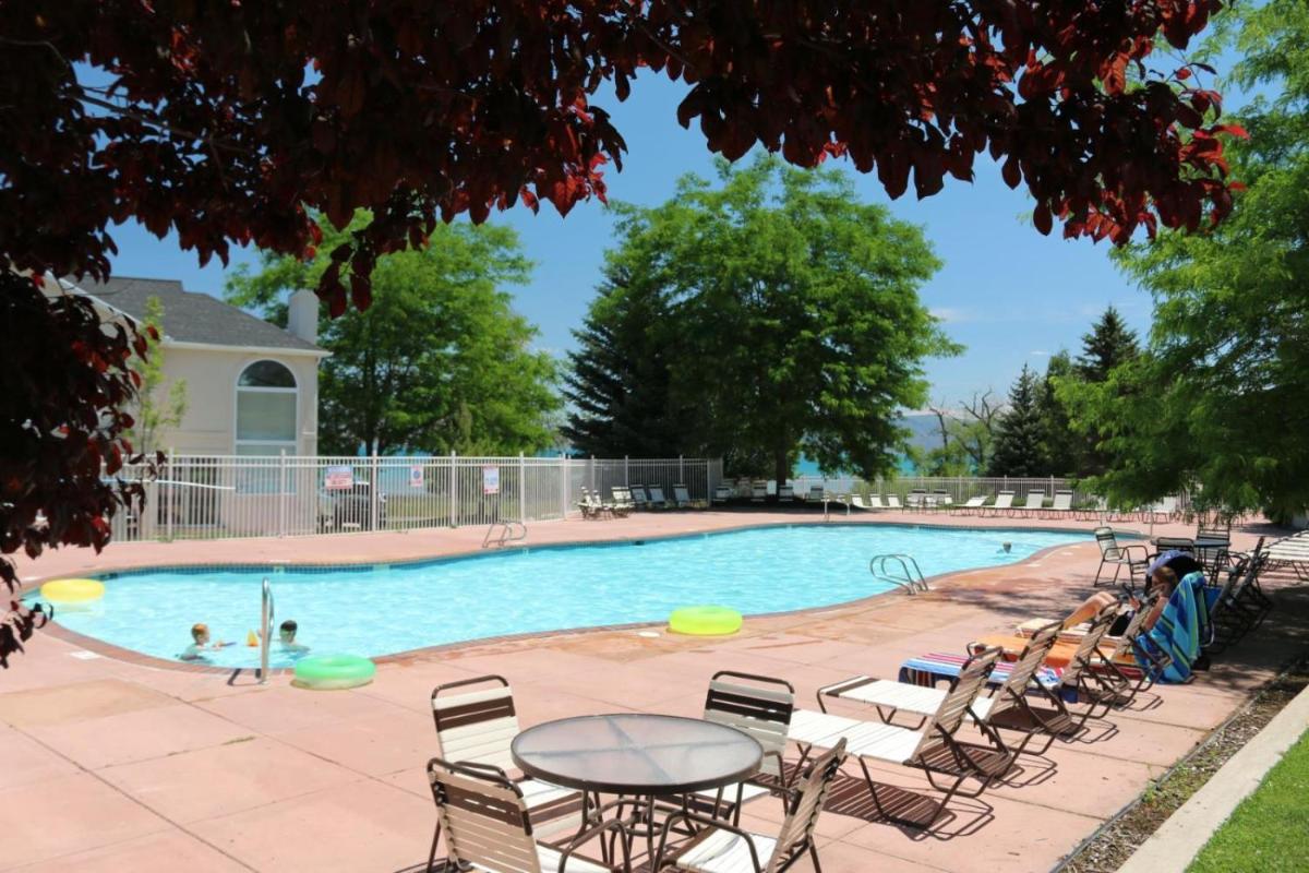 Condo #202 - Inn Bldg - Housity