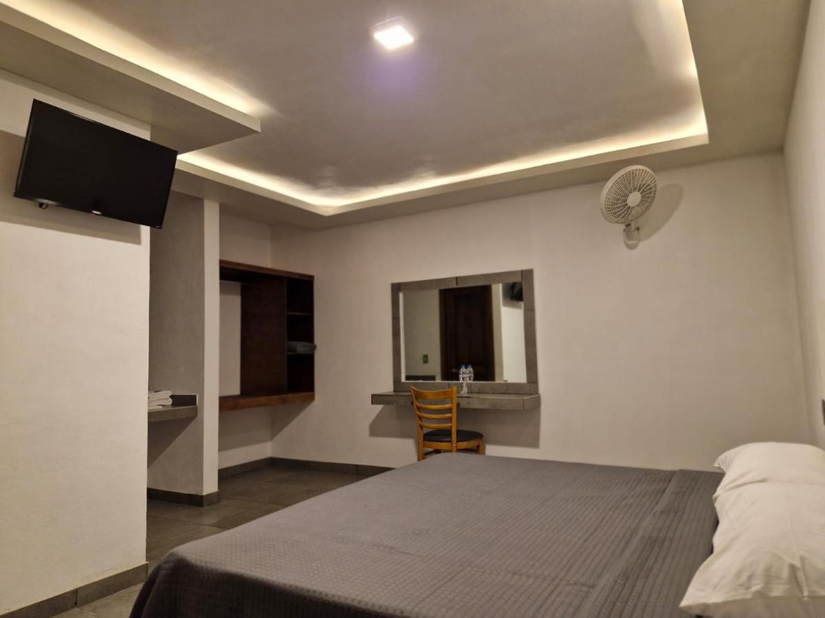 Hotel Nahui - Housity