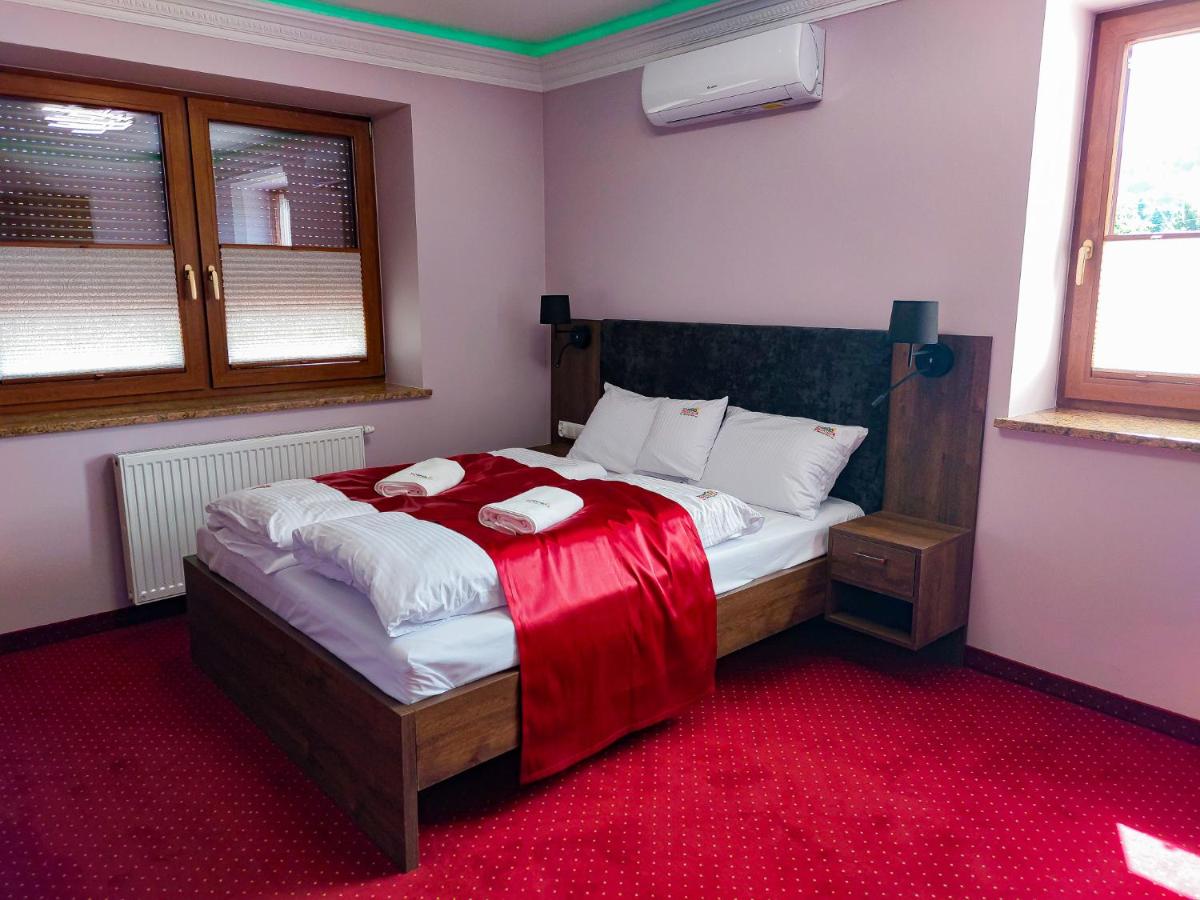 Beskidia - Noclegi w Beskidach - Housity