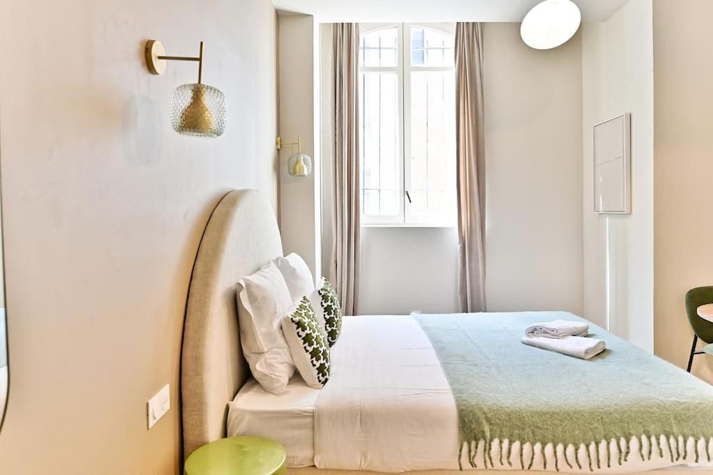 Petit studio plein pied aux portes de Paris - Housity
