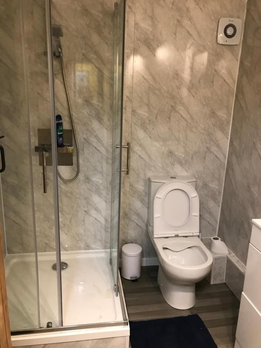 Entire Loddon Apartment - Housity