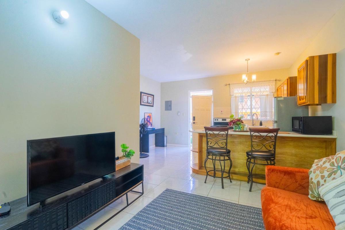 Musgrave AnneX- comfy 1 bedroom apartment on the ground floor - Hizvo