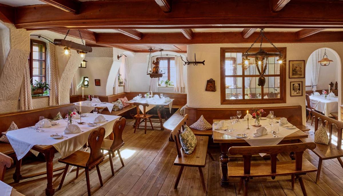 Romantik Hotel Zum Klosterbräu - Housity