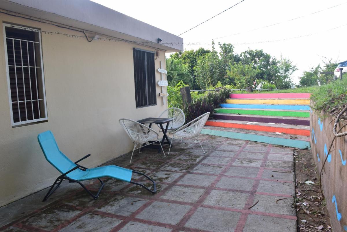 Top Hill Hostel- Martinique- auberge dortoir - Housity
