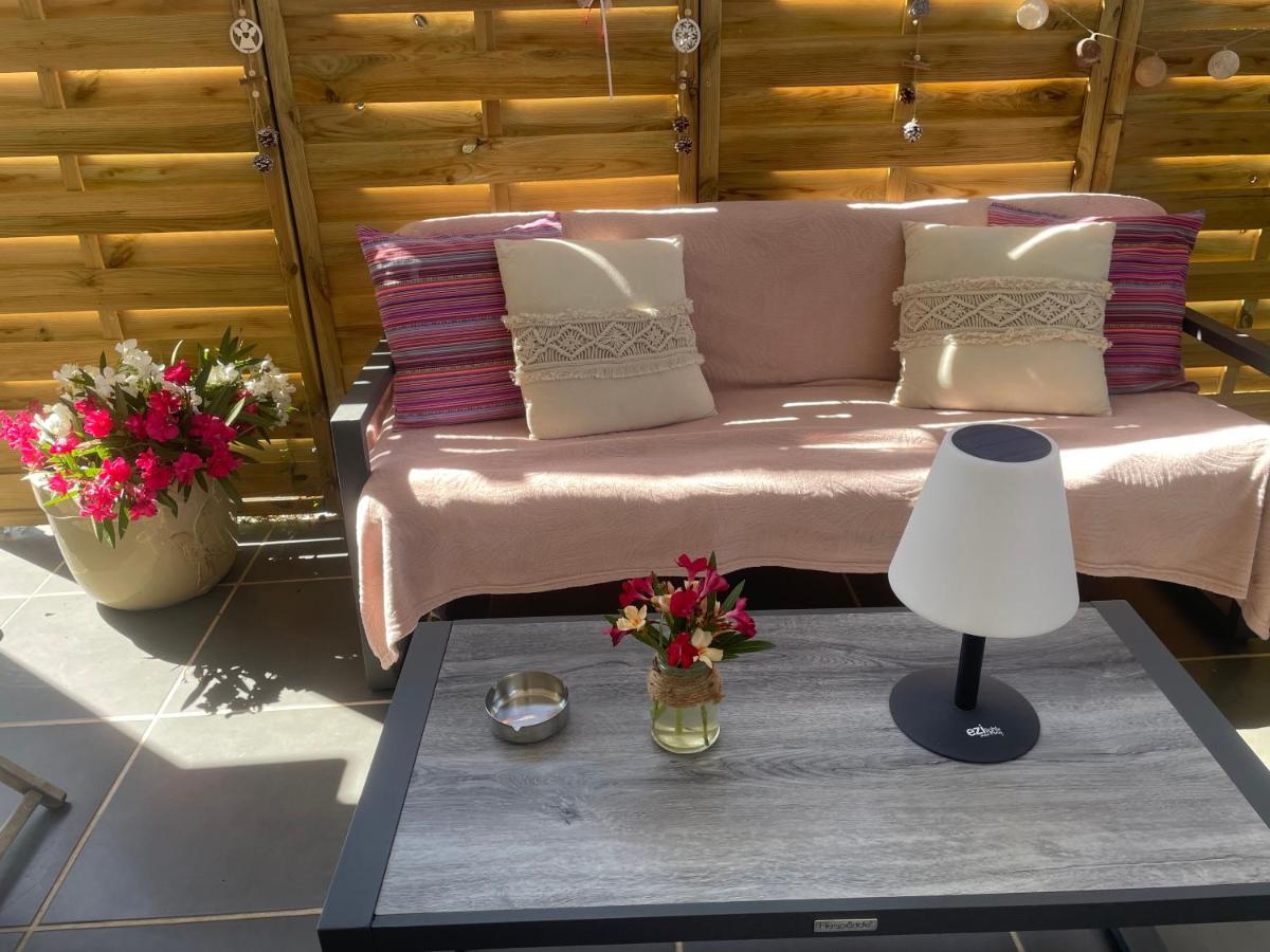 Maison entière 4 lits 8 pl avec jacuzzi proche du safari de Peaugres - Housity