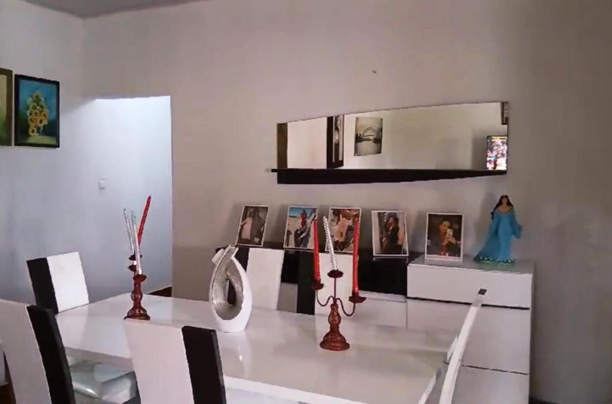 Casa Rosa - Roça Água-Izé - Housity