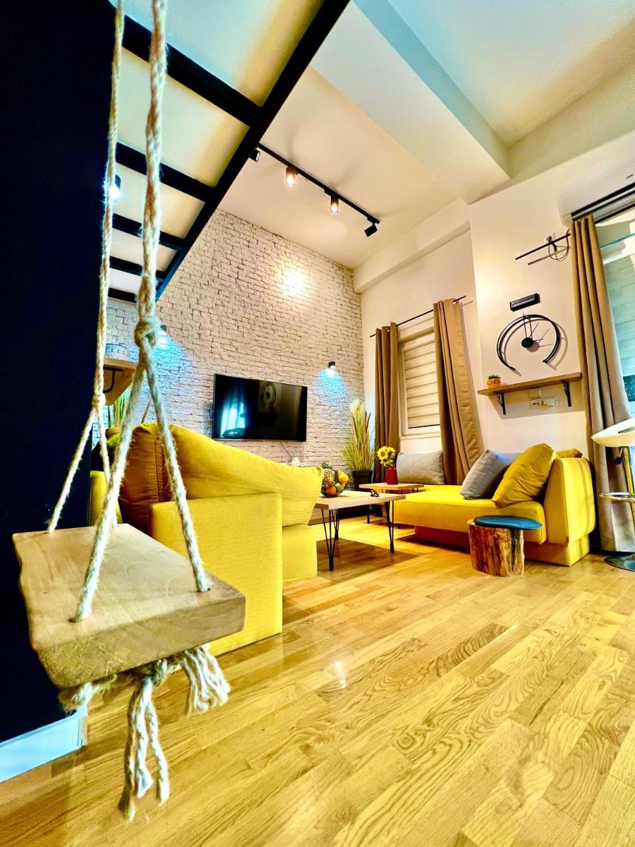Lifestyle Gallery Apartment - Housity