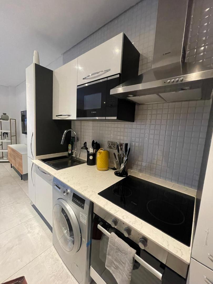 The City Landing Apartments At The Signature - Hizvo
