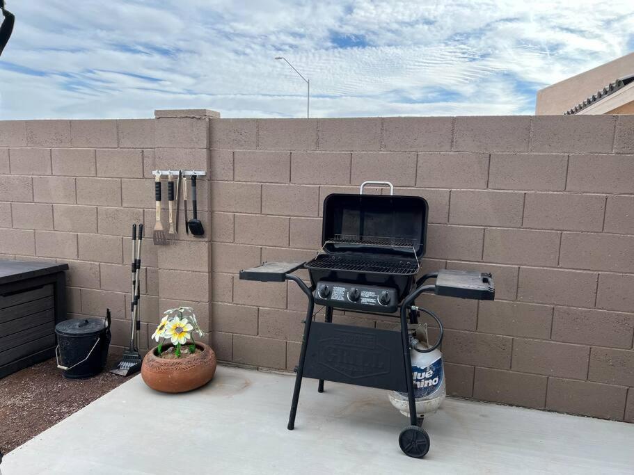 Suitetrails - Spacious Pet friendly Townhouse