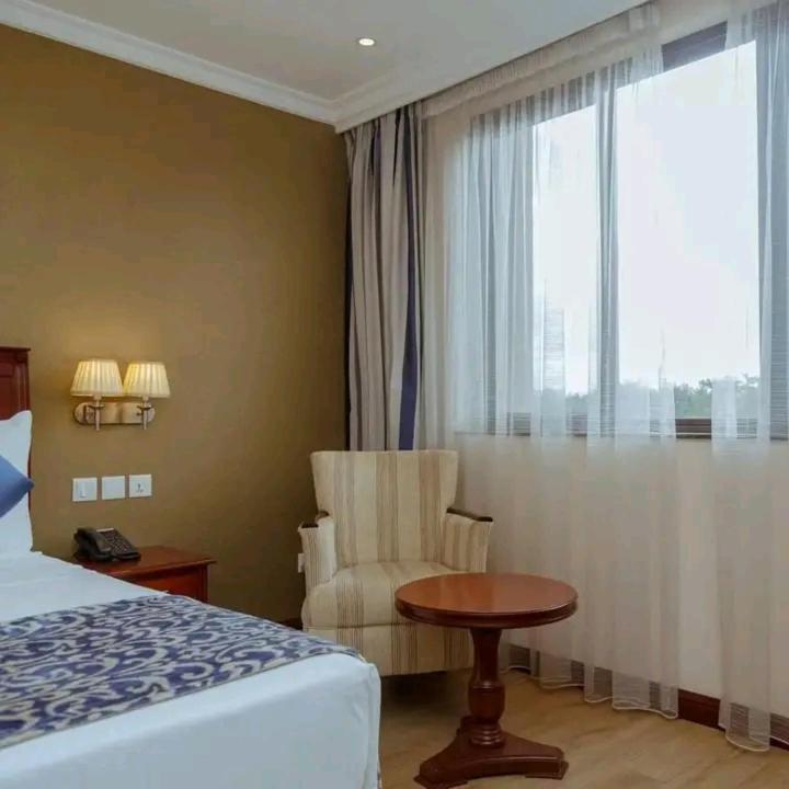 Jahmil Hotel - Housity