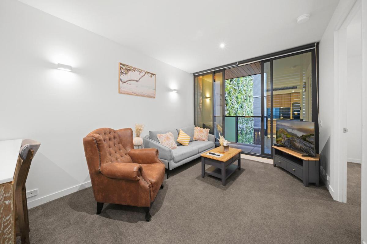 Flinders Street Apartments - Housity