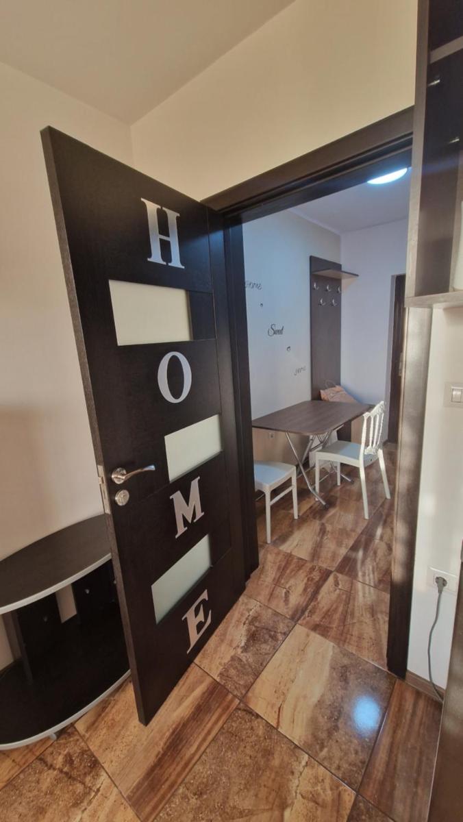 Studio Faleza Back - Housity