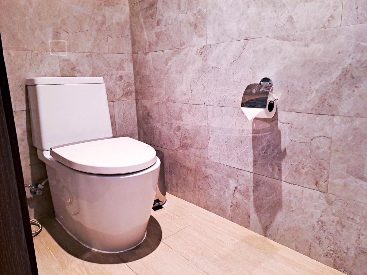 Hotel H2O - Housity