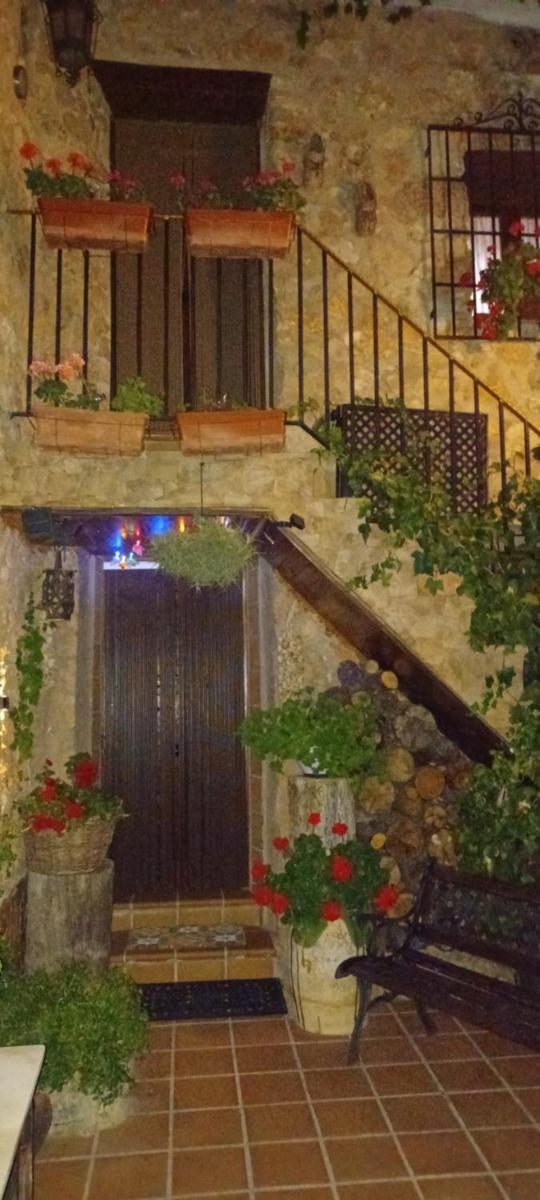Casas Rurales el Olmo - Housity