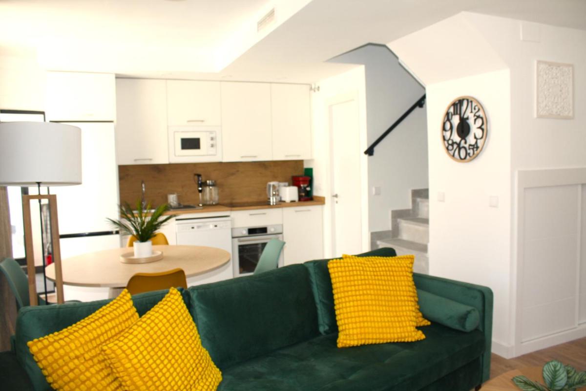 APARTAHOTEL MADRID URBAN SUITES - EDIFICIO EXCLUSIVO- 7 Apartments Boutique Full Equiped - Housity