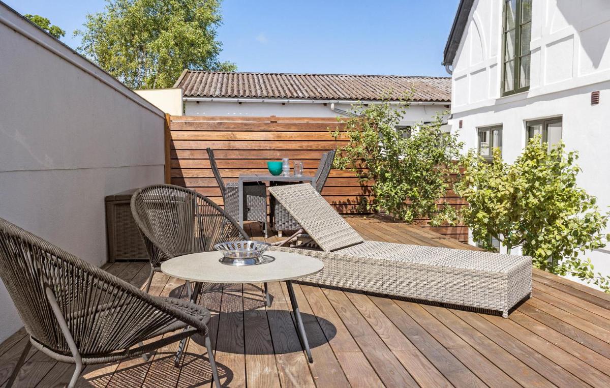 Stunning Home In Allinge With Wifi - Housity