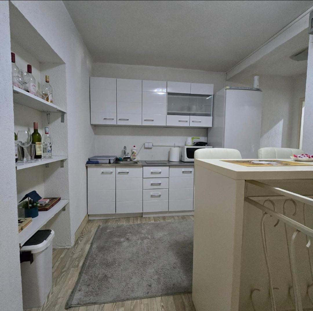 Apartment Center 23 - Housity