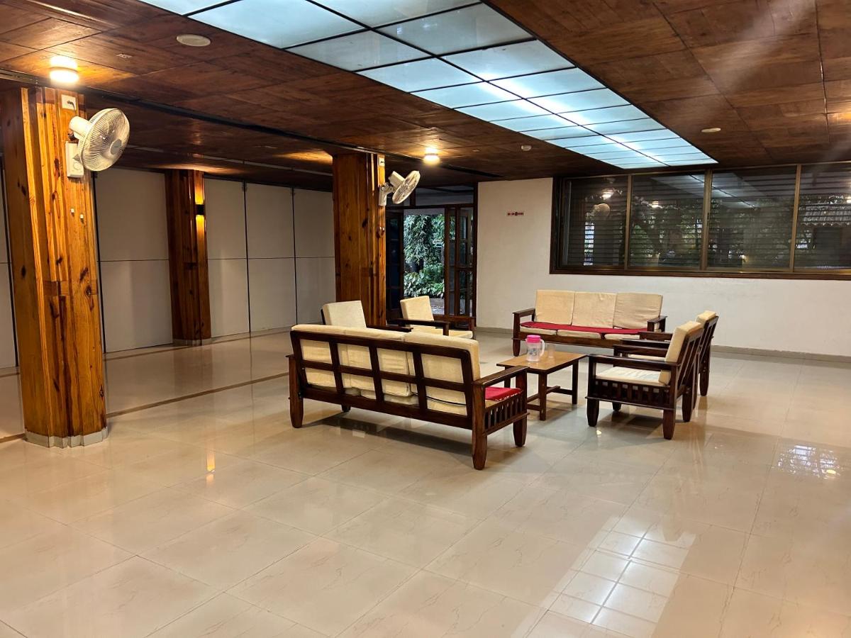 Rainwood Residency - Housity