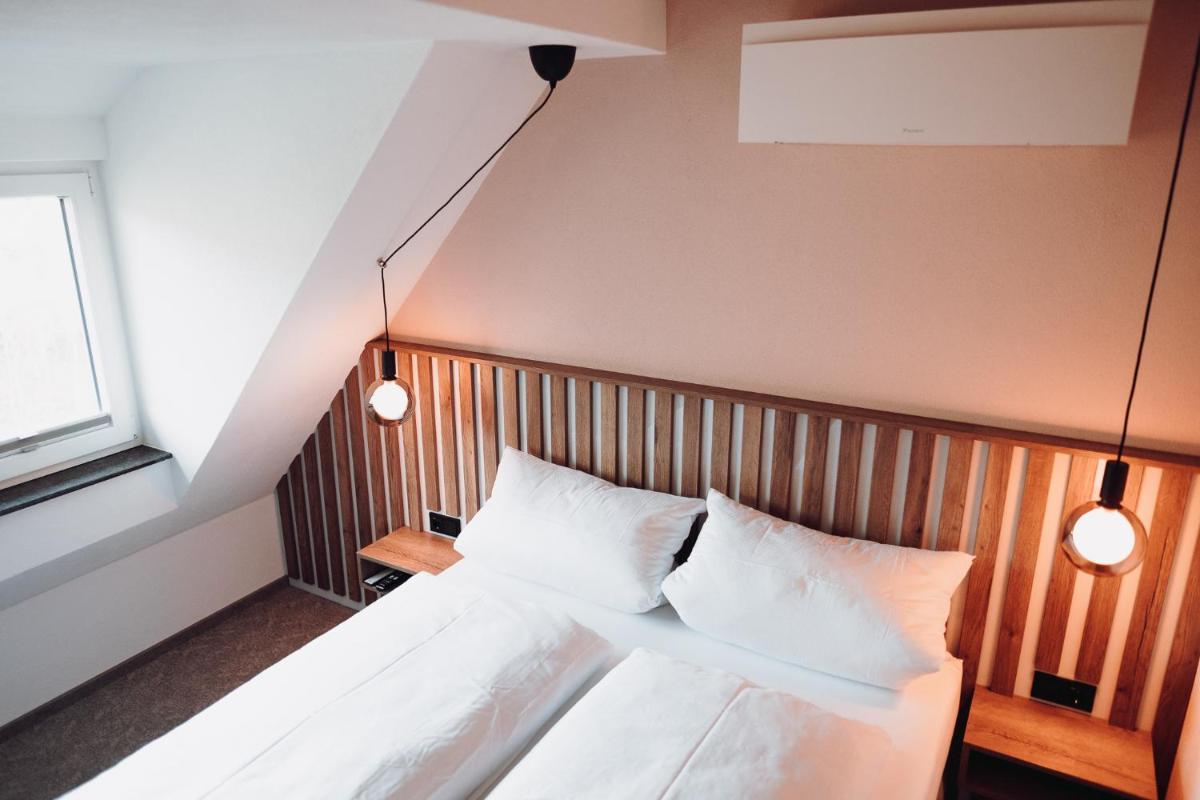 Weisses Lamm Ochsenfurt - Housity