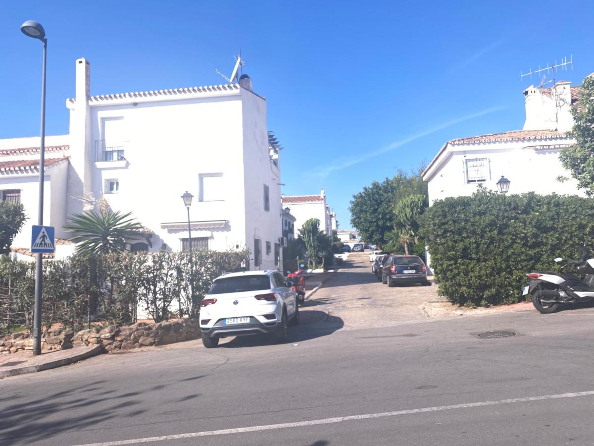 Apartamento bien situado en Marbella - Housity