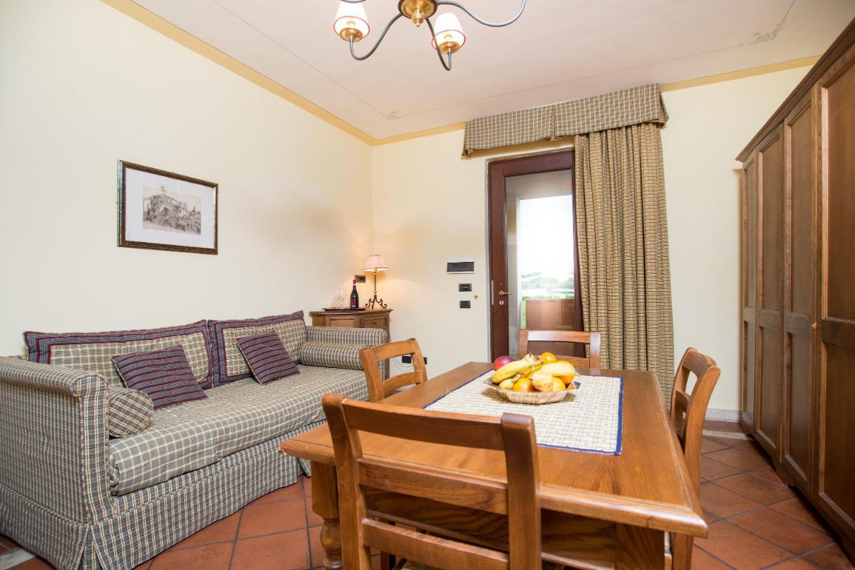 Terra Umbra Hotel - Housity
