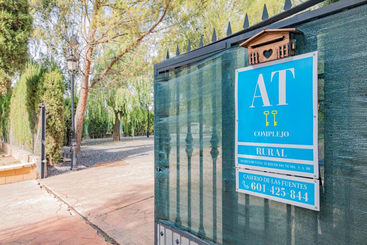 Alojamiento rural Caserio de la Fuente - Housity
