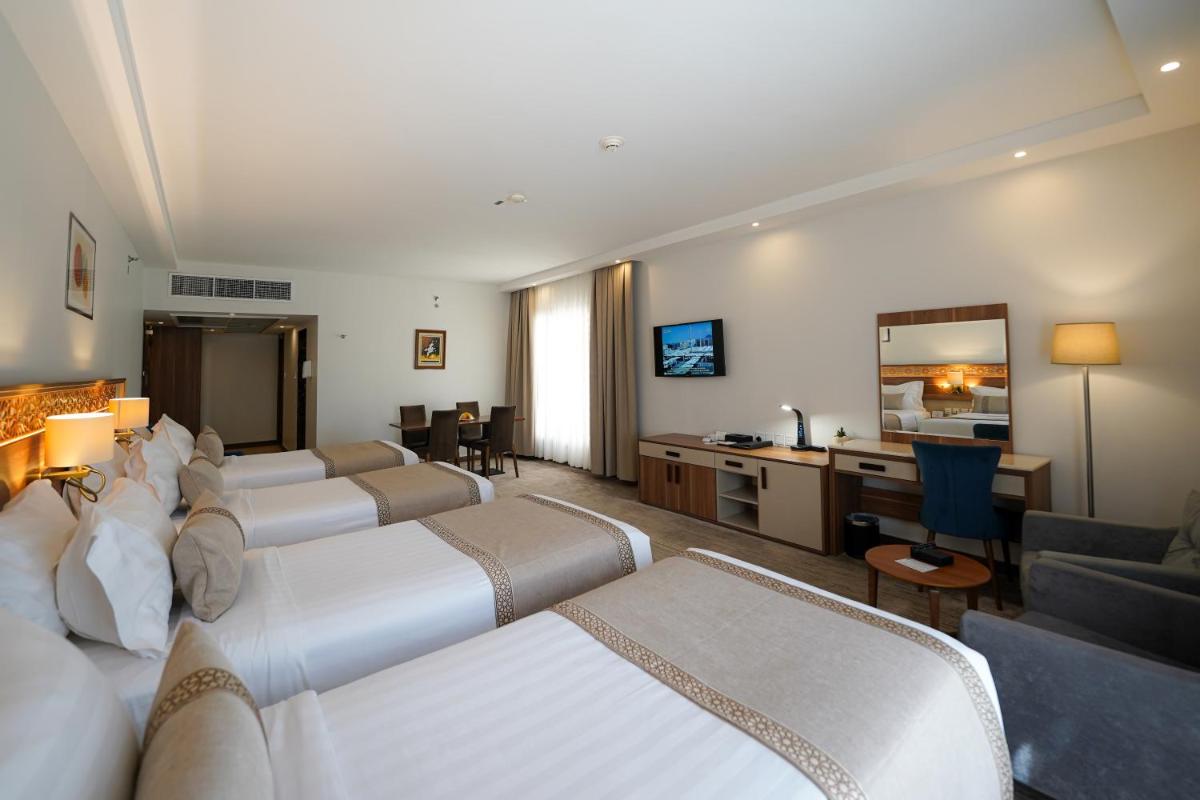 Le Bosphorus Hotel - Waqf Safi - Hizvo