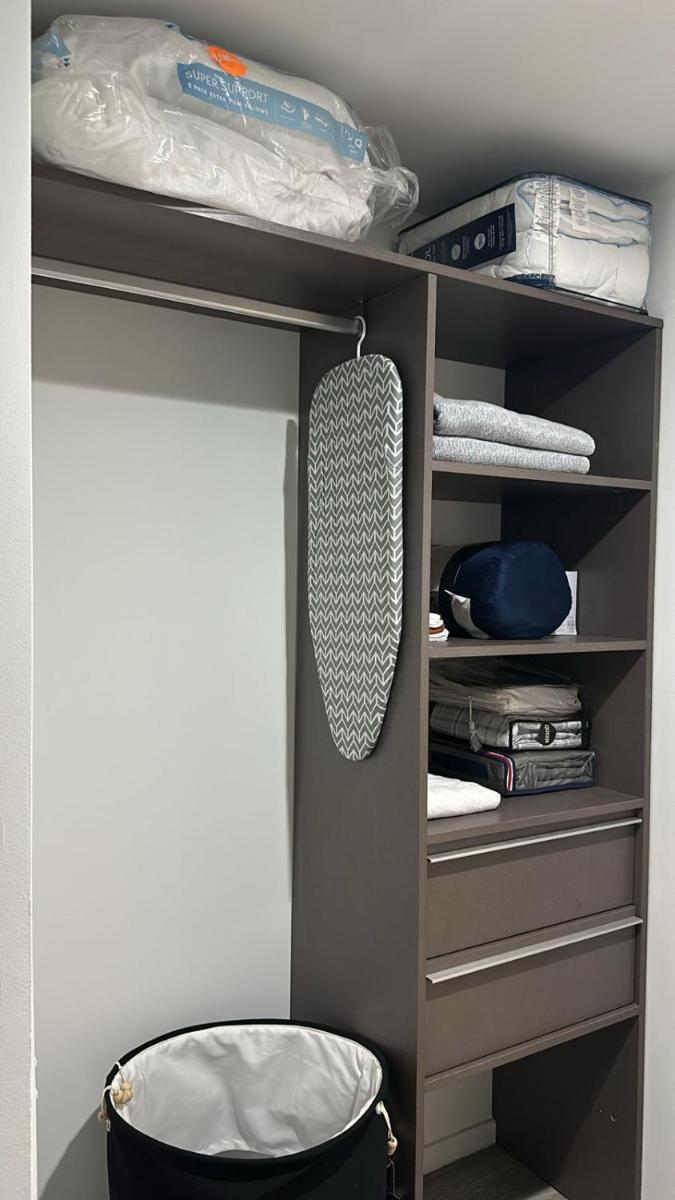 Cozy Brickell Stay Near Downtown - Housity