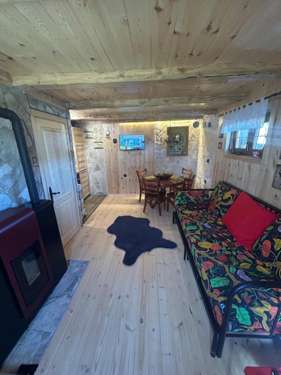 NV Mountain House - Housity
