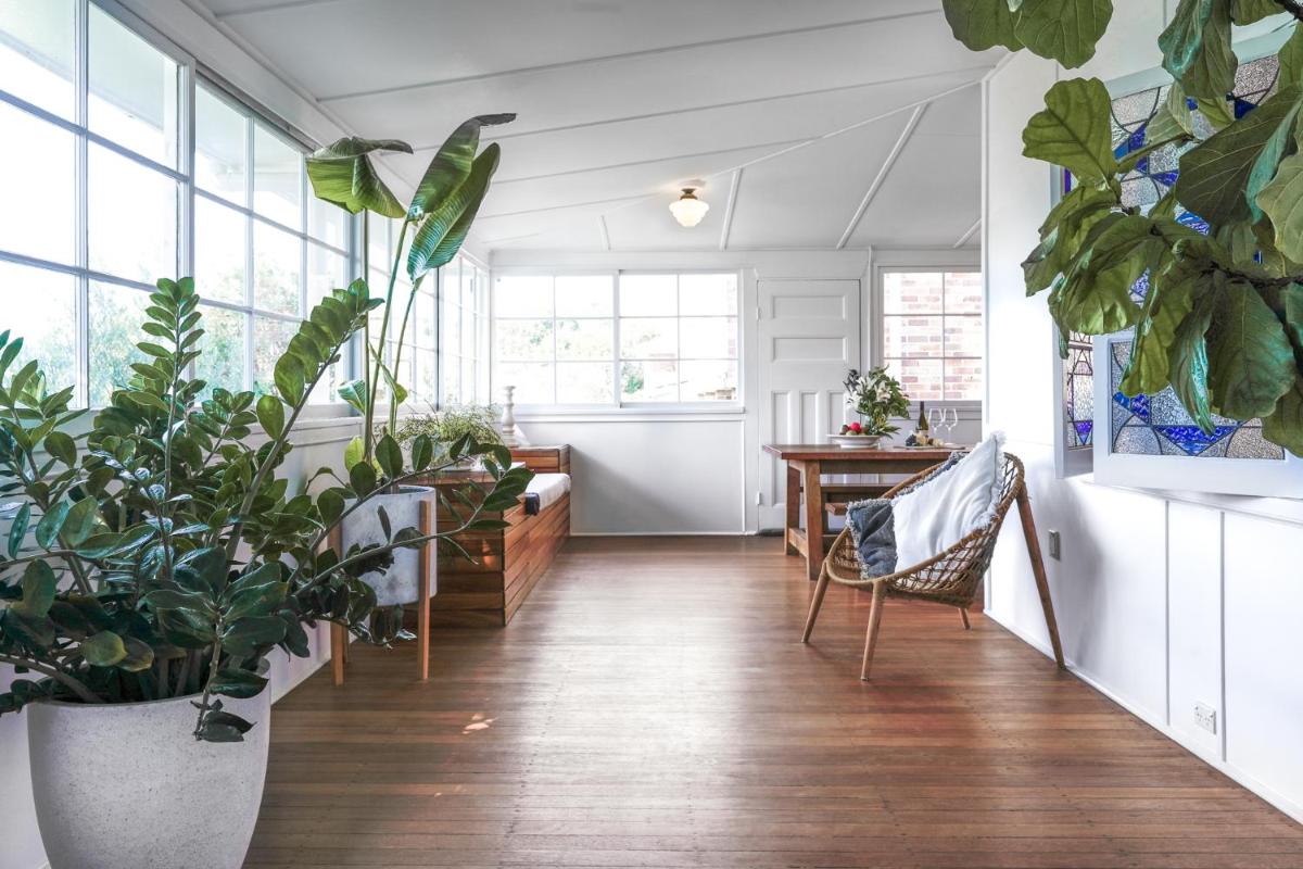 The Pines- Eco Beach House - Housity