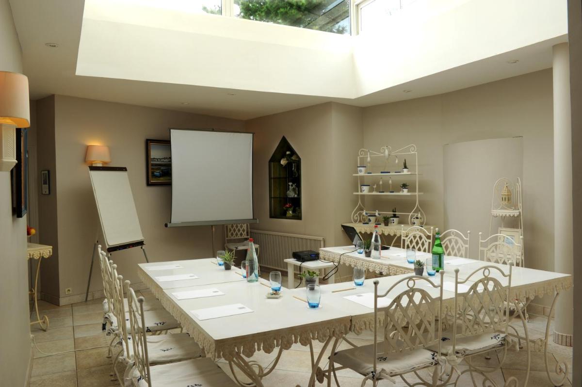 Boissons dans l'établissement Hôtel Lutétia & Spa