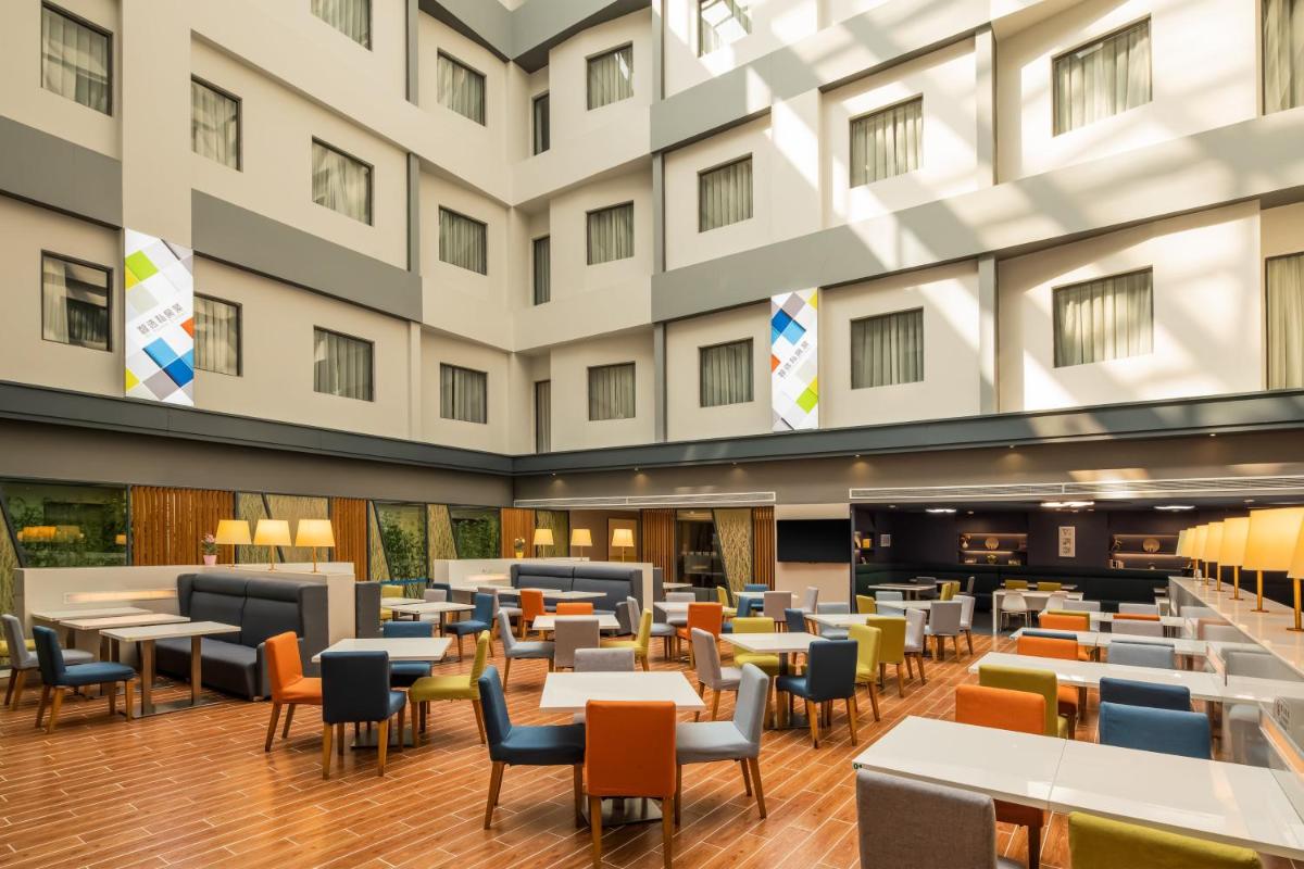 Holiday Inn Express Shenyang North Station, an IHG Hotel - Hizvo