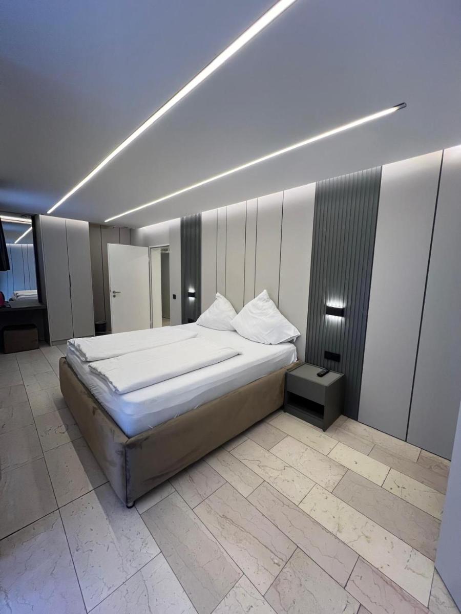 Hotel Hafez - Housity