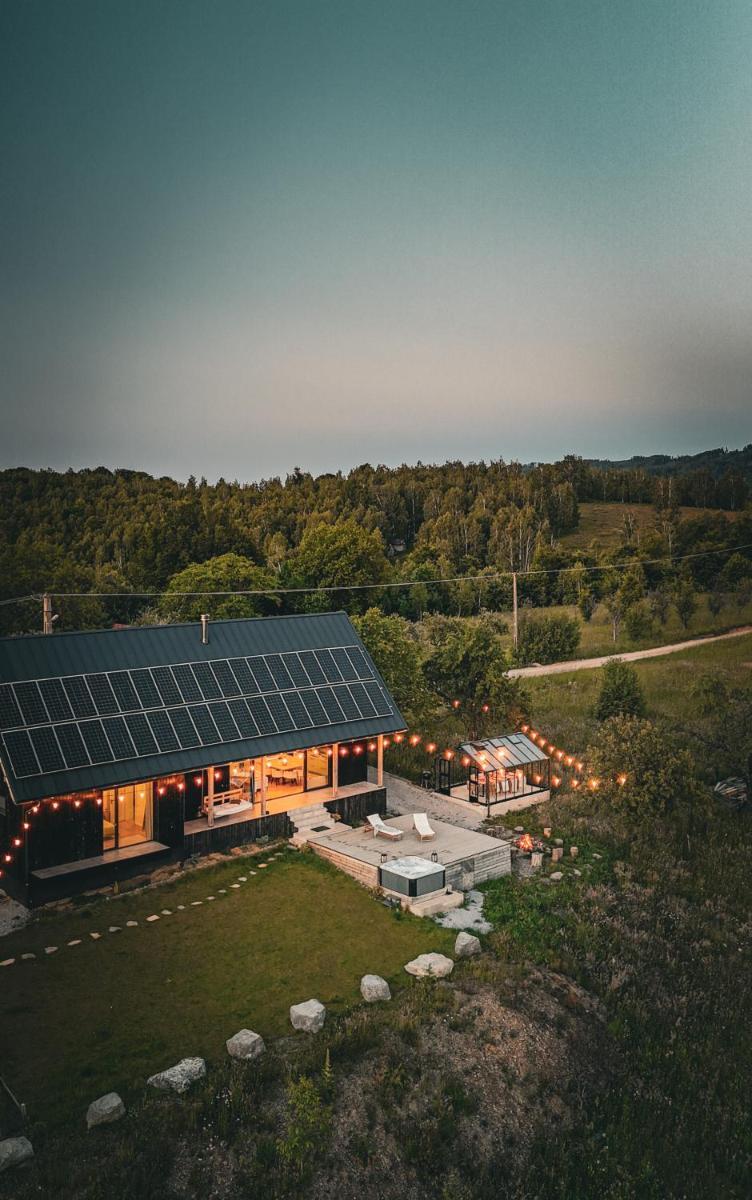 Hilltop Munteni - Housity