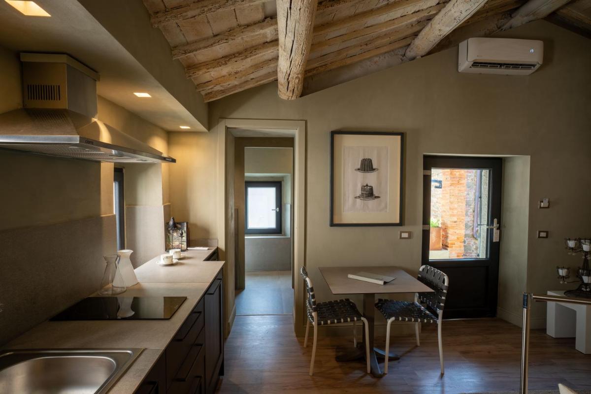 Vin Di Vino Mini Apartament - Housity