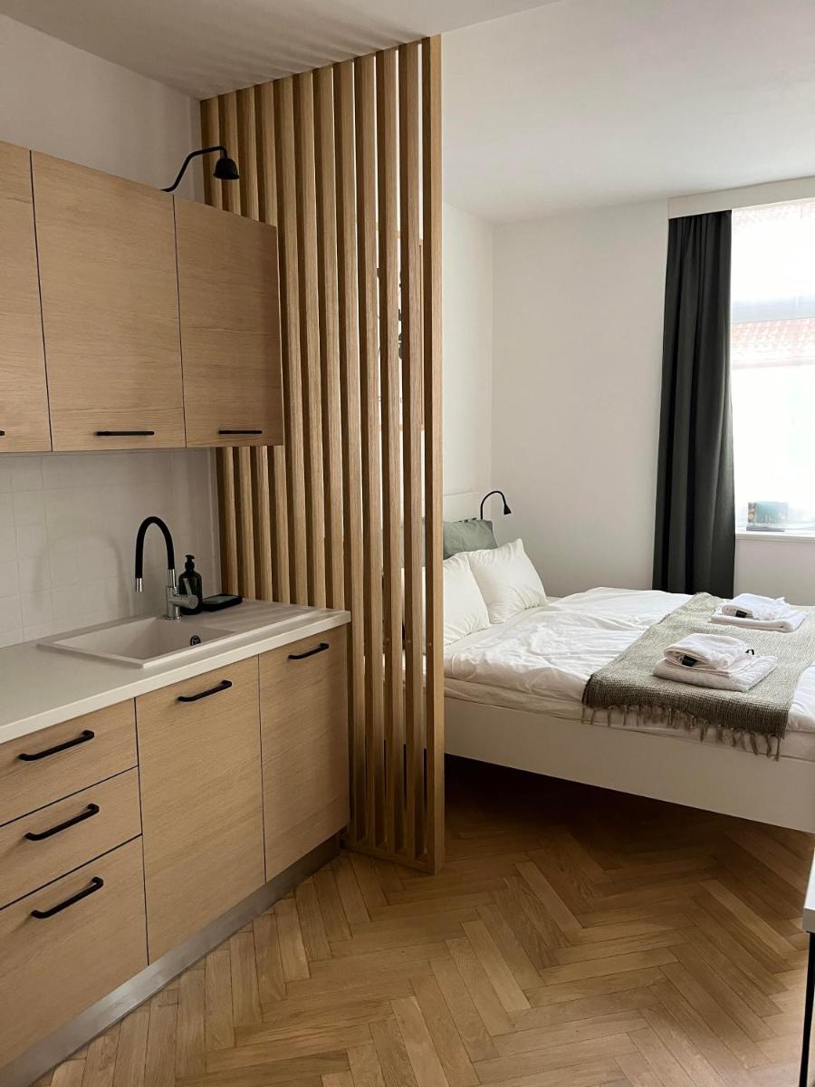 Brand new studio in the center - Housity