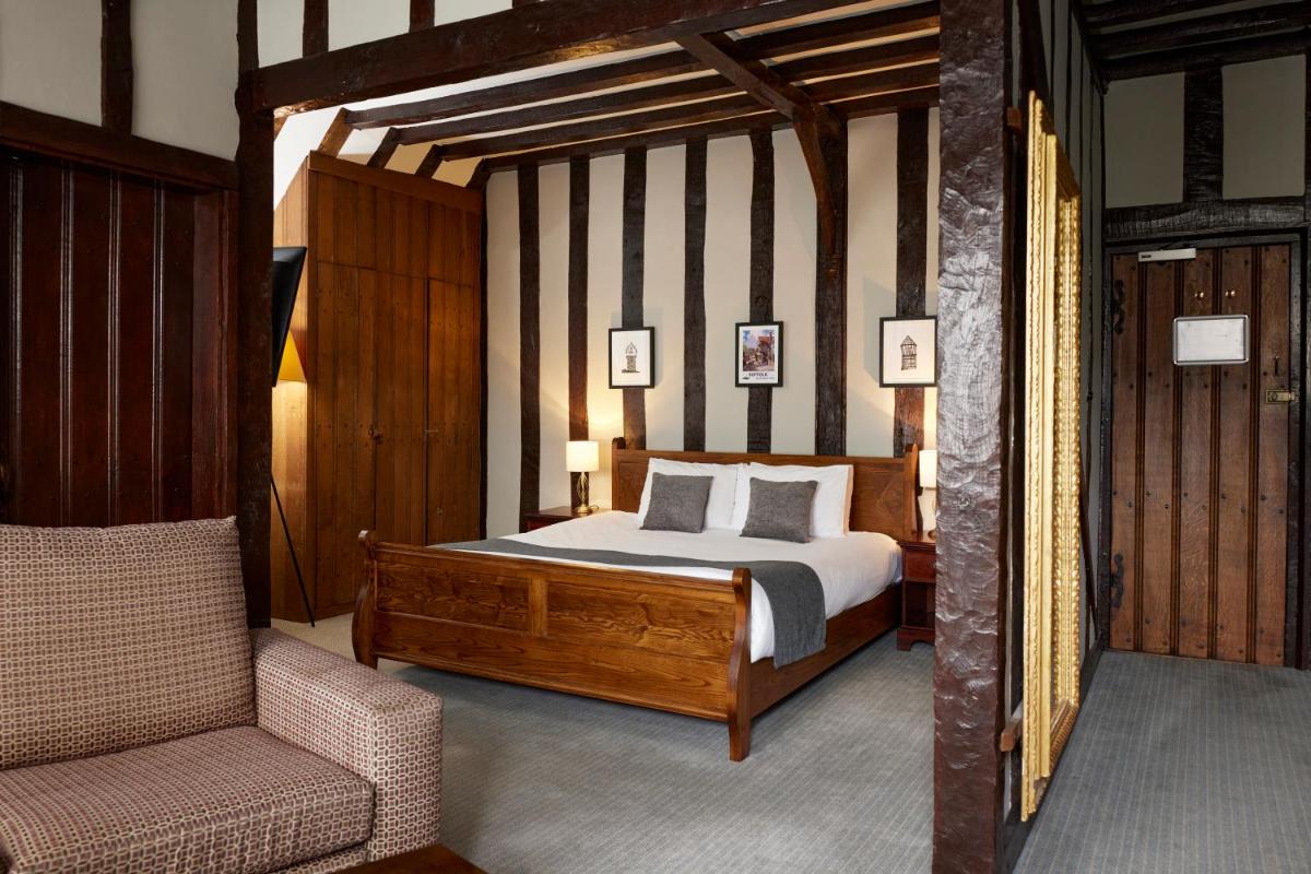 Bull Hotel by Greene King Inns - Housity