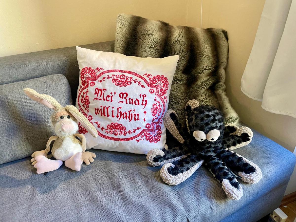 Cute, Quiet and Central - Self Check In - Housity