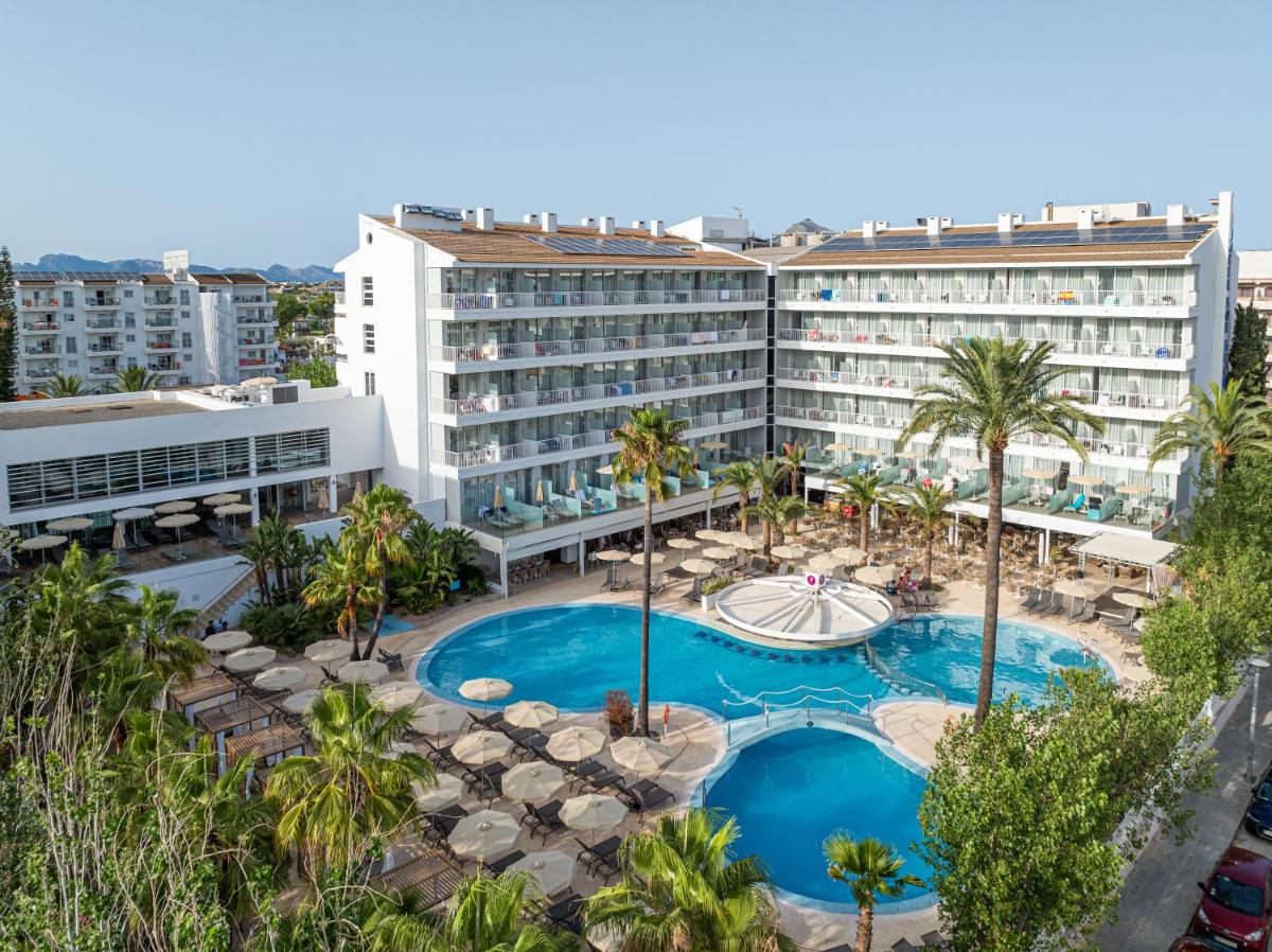Piscina en o cerca de JS Sol de Alcudia