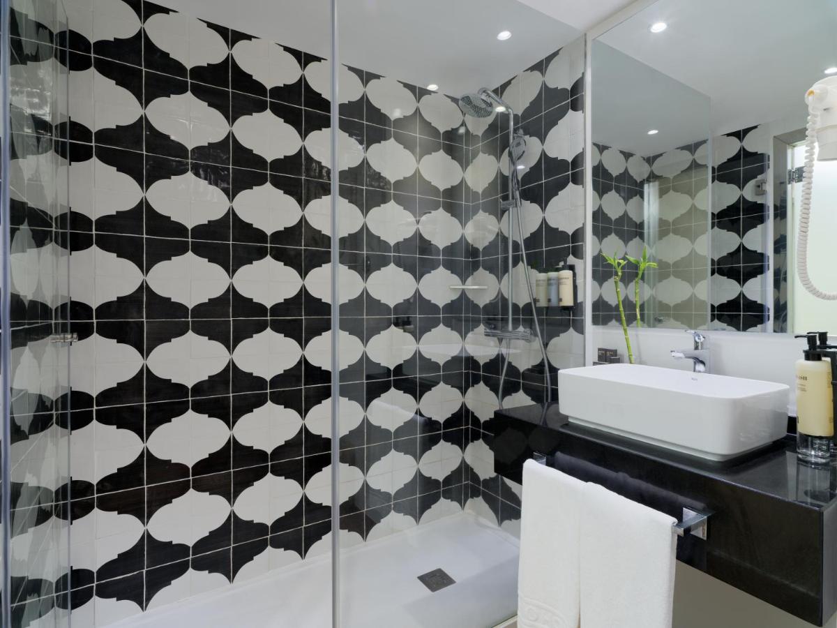 Un baño de H10 Gran Tinerfe - Adults Only