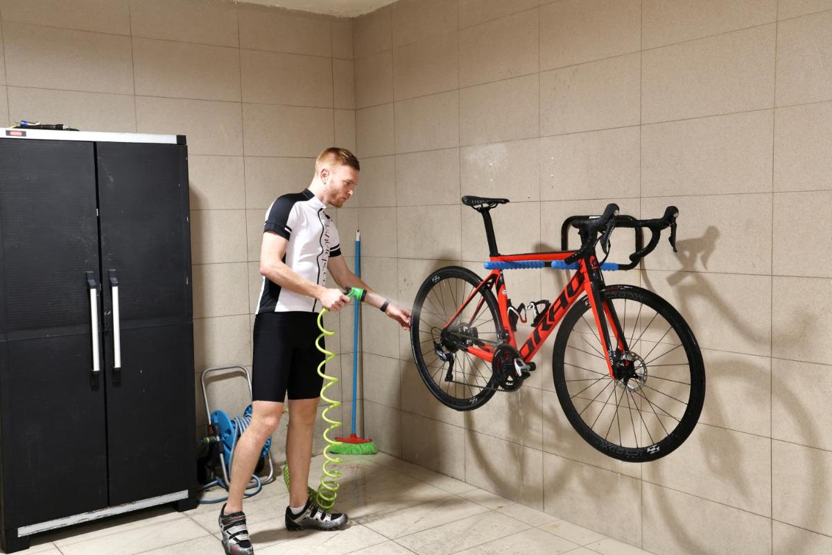 Montar en bicicleta en JS Alcudi-Mar o alrededores