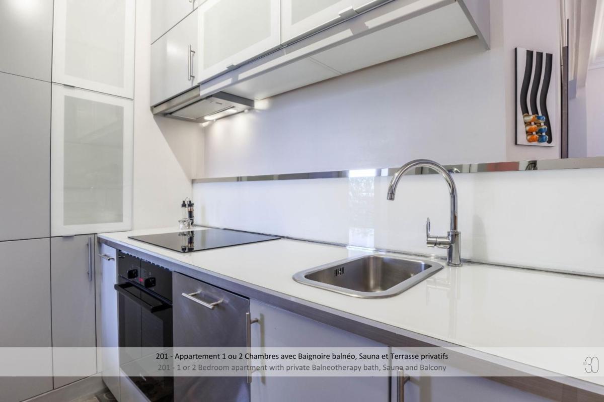 Cuisine ou kitchenette dans l'établissement Au 30 Lille Centre Grand Palais
