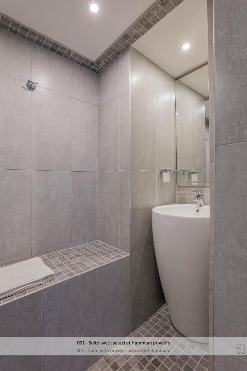 Salle de bains dans l'établissement Au 30 Lille Centre Grand Palais