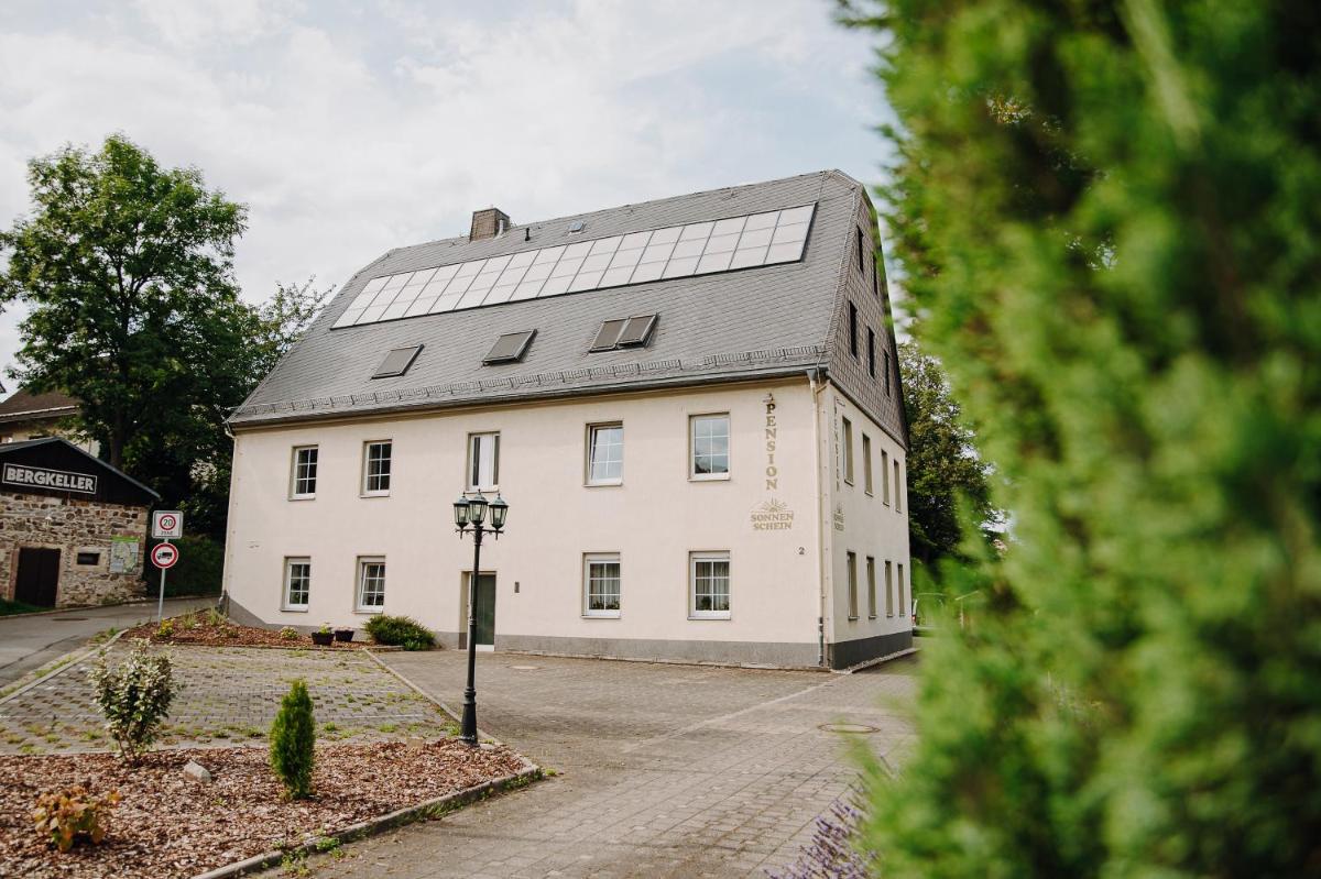 Pension Sonnenschein - Housity