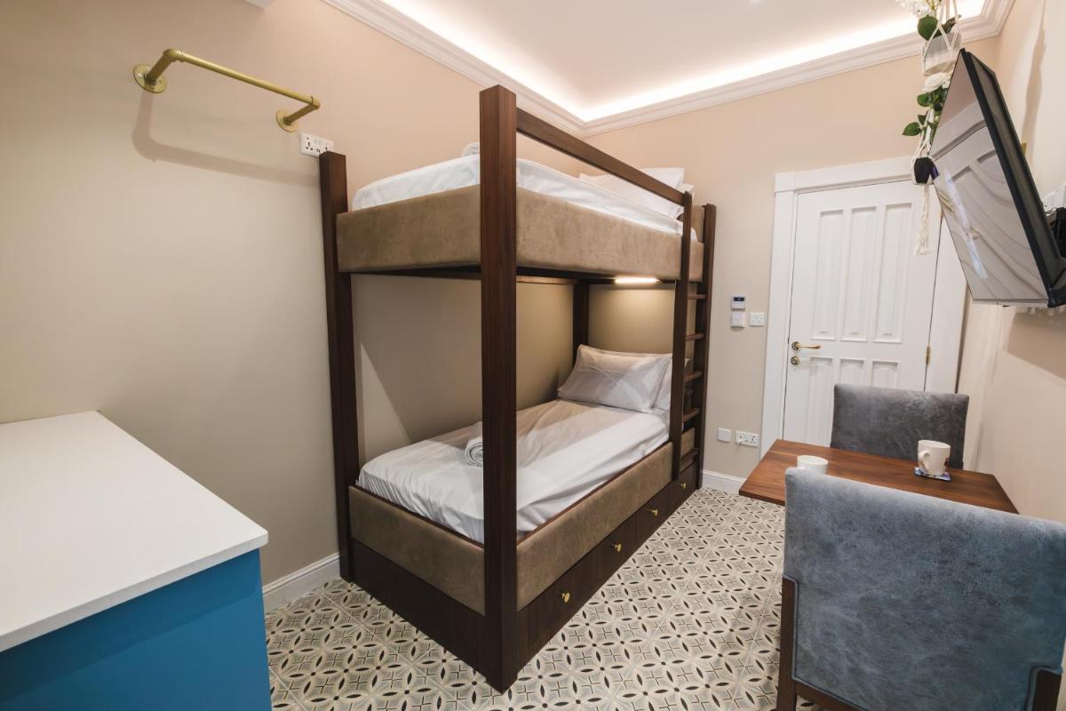 Zebbuga Tranquil Suite with Balcony 5 - Housity