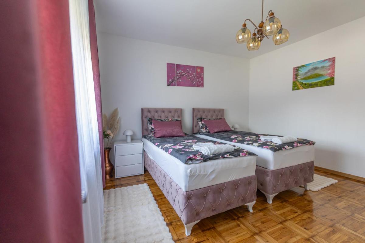 Apartman Marta i soba Maja - Housity