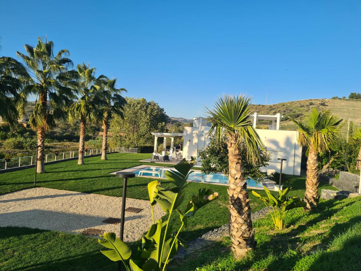 Villa con piscina - Housity