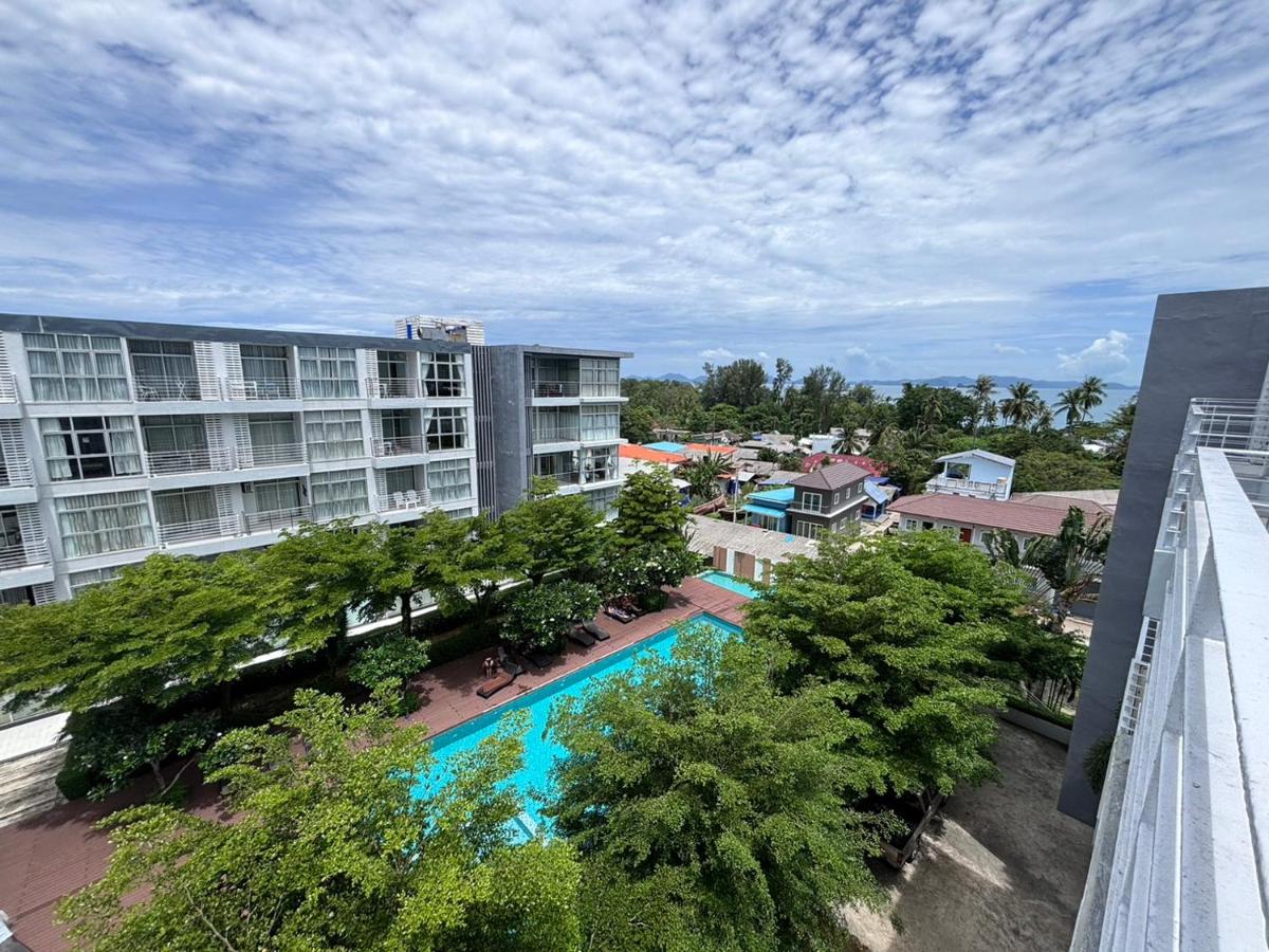 At Sea Condotel - Housity
